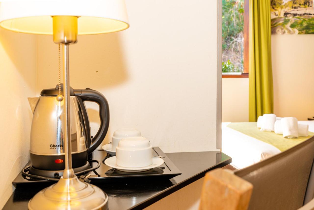 Tama Hotel Saint-Gilles-les Bains Kültér fotó