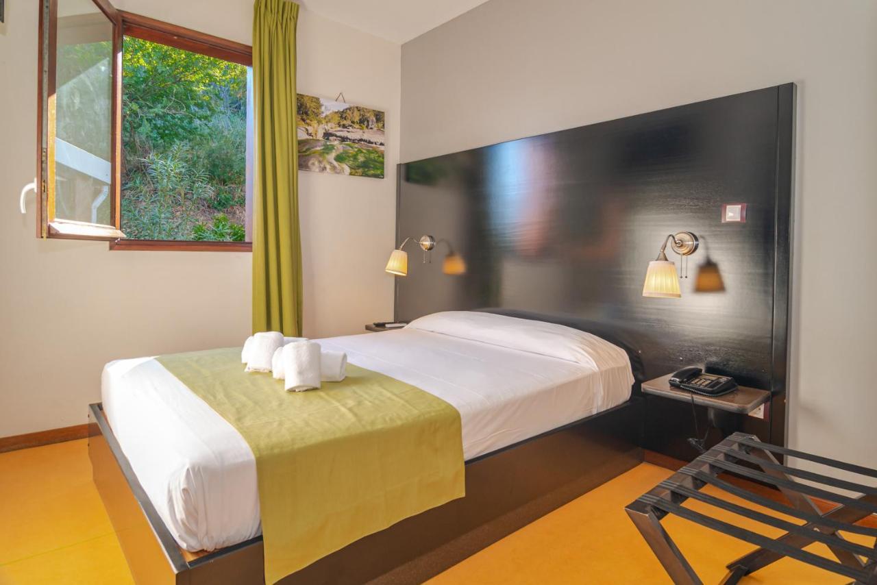 Tama Hotel Saint-Gilles-les Bains Kültér fotó