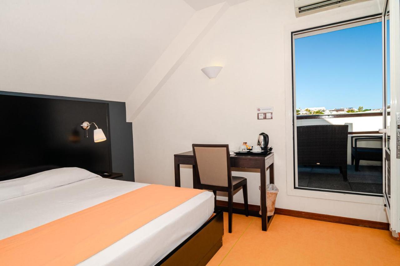 Tama Hotel Saint-Gilles-les Bains Kültér fotó