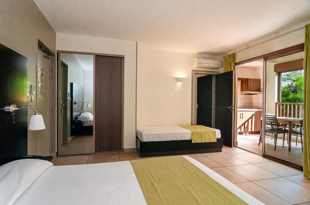 Tama Hotel Saint-Gilles-les Bains Kültér fotó