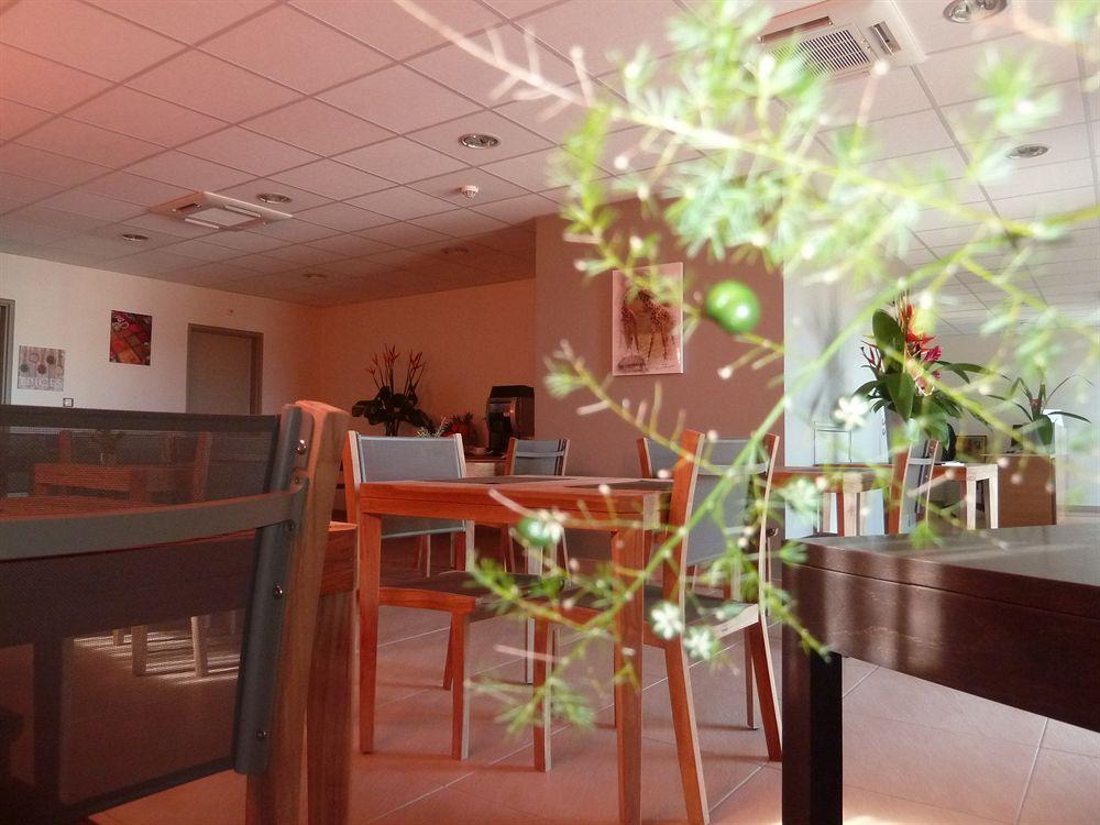 Tama Hotel Saint-Gilles-les Bains Kültér fotó