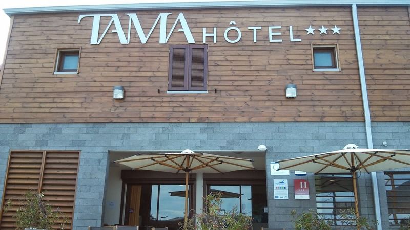 Tama Hotel Saint-Gilles-les Bains Kültér fotó